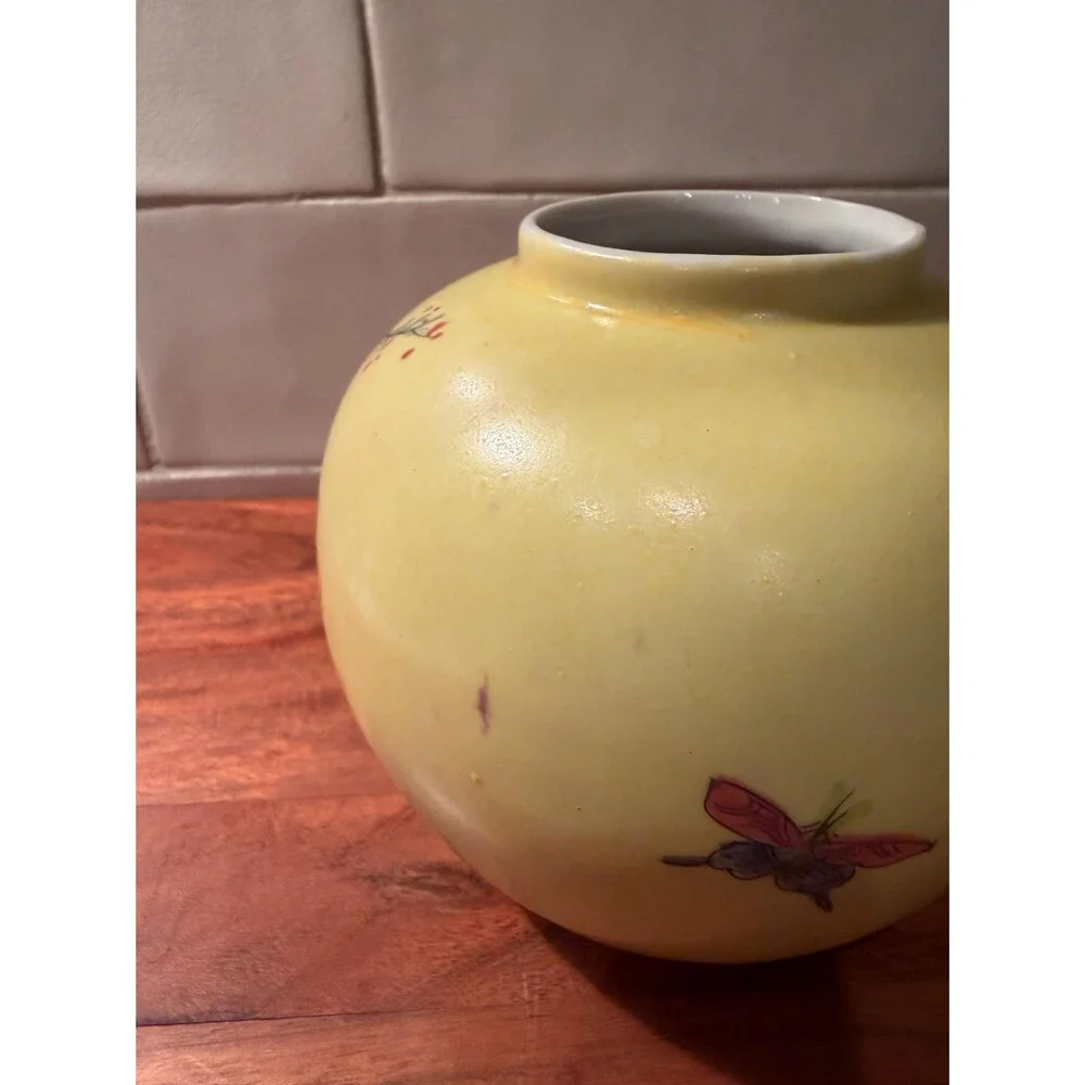 Vintage Yellow Chinoiserie Bud Vase, Japanese Famille Jaune Porcelain